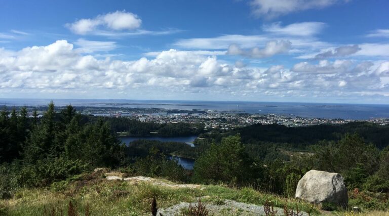 Steinsfjellet utsikt Haugesund 768x427